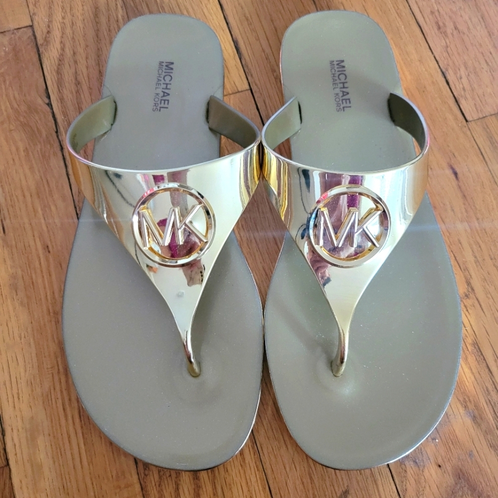 BNWOB Michael Kors jelly sandals Sz 8 Gold